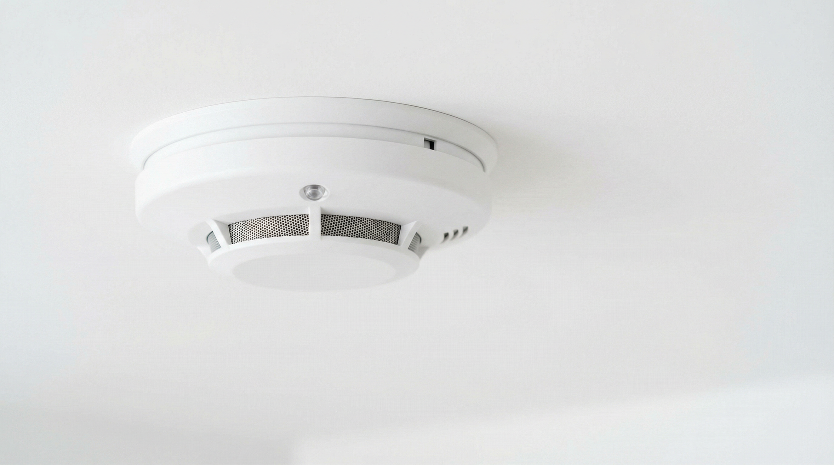 The Benefits of Hardwired Smoke Detectors: Why They{"'"}re the Smart Choice